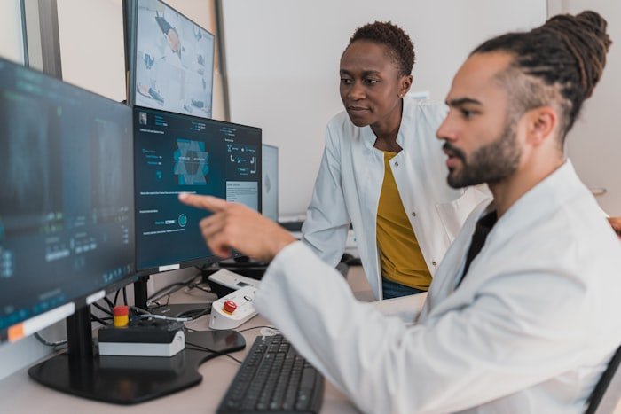 5 Essential Health Tips for Busy Professionals